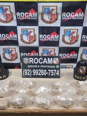 Em ação integrada de policiais da Base Fluvial Arpão 3, das Rondas Ostensivas Cândido Mariano (Rocam) e do 5º Batalhão de Polícia Militar (BPM), um homem, de 33 anos, foi preso, na terça-feira (22), em Coari (a 363 quilômetros de Manaus), por suspeita de envolvimento com o tráfico de drogas. Com o suspeito foram apreendidos mais de 13 quilos de oxi.